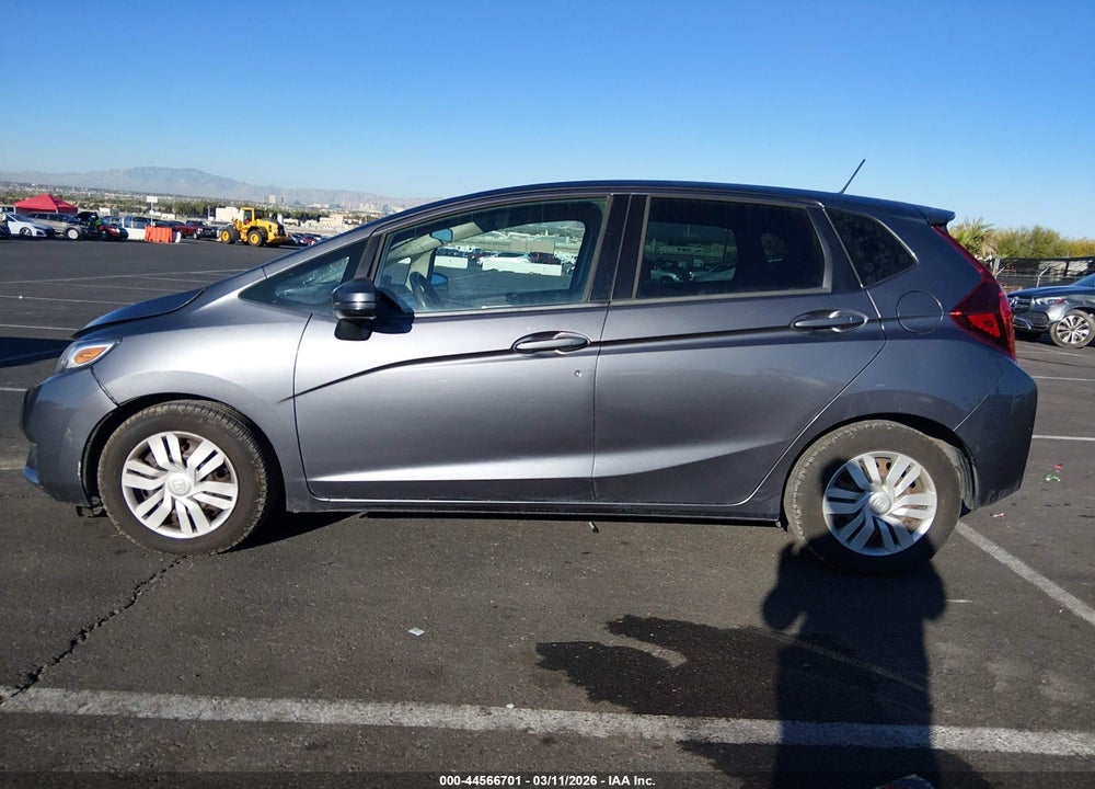 2015 HONDA FIT LX VIN: 3HGGK5H57FM714916