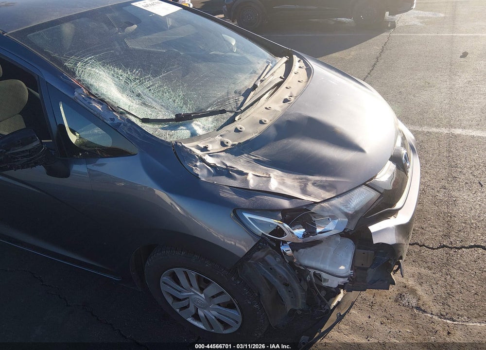 2015 HONDA FIT LX VIN: 3HGGK5H57FM714916