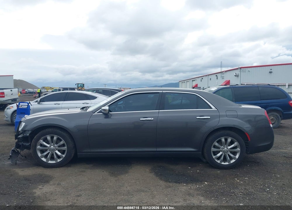 2018 CHRYSLER 300 LIMITED AWD VIN: 2C3CCAKG8JH296651