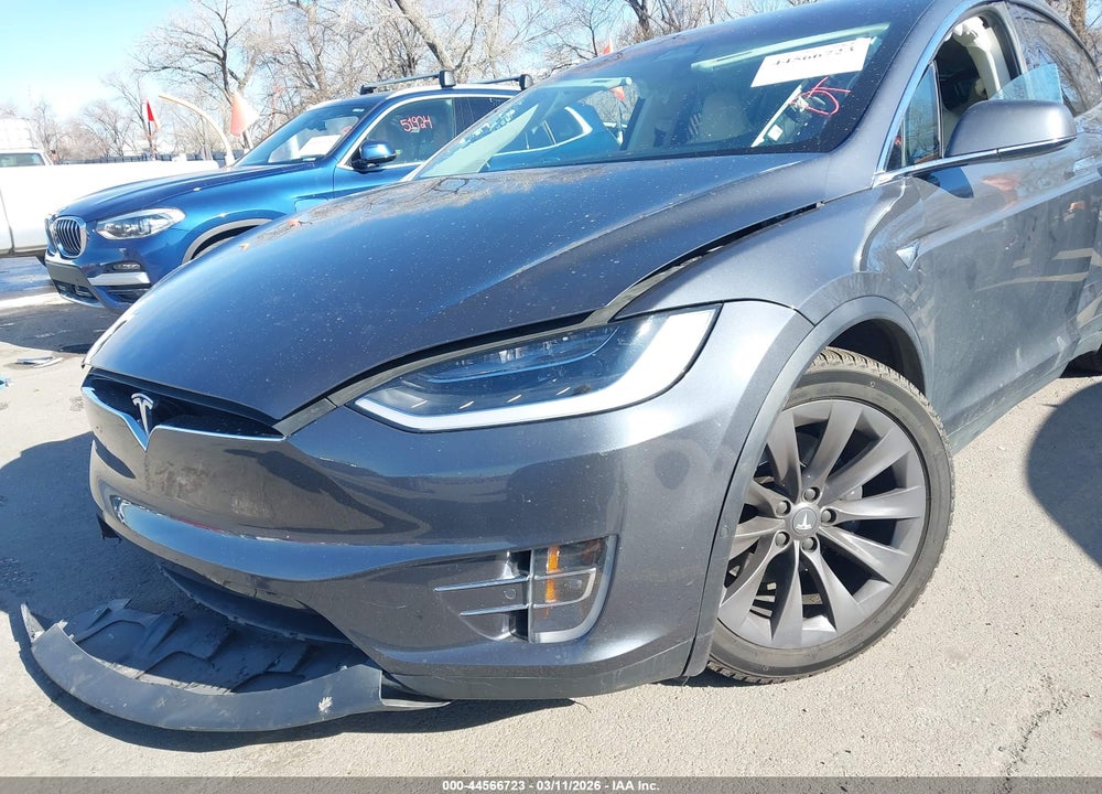 2018 TESLA MODEL X 100D/75D/P100D VIN: 5YJXCAE2XJF118193