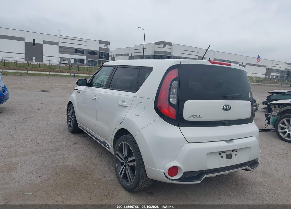 2016 KIA SOUL + VIN: KNDJP3A51G7384500