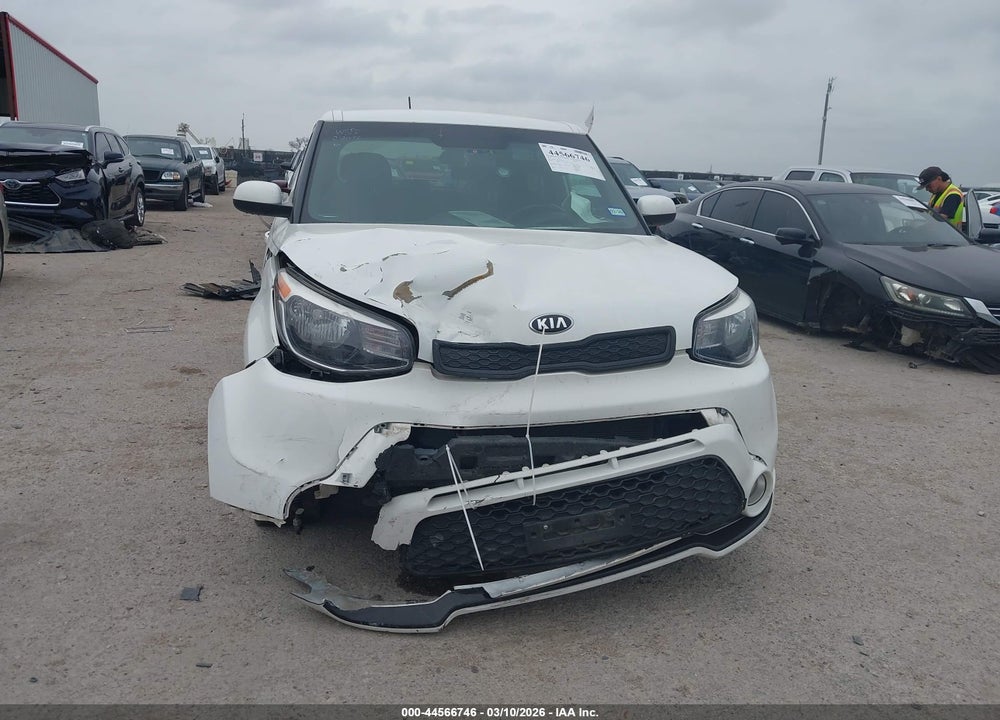 2016 KIA SOUL + VIN: KNDJP3A51G7384500