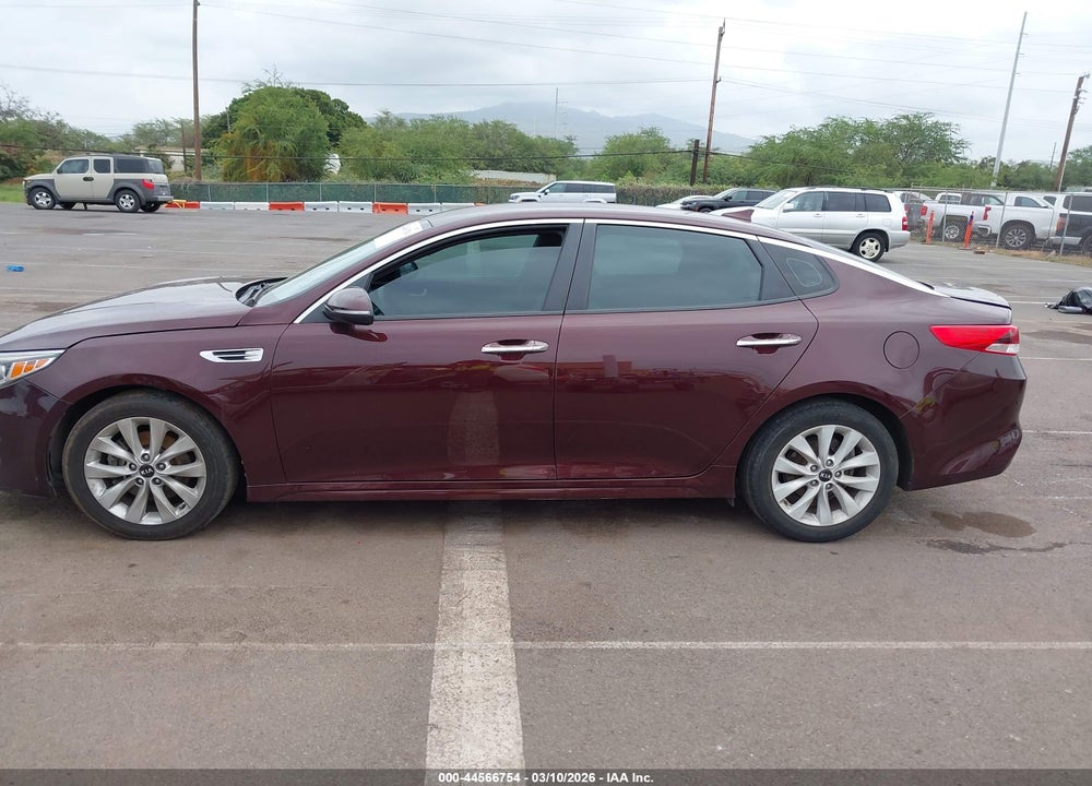 2018 KIA OPTIMA LX VIN: 5XXGT4L36JG266352