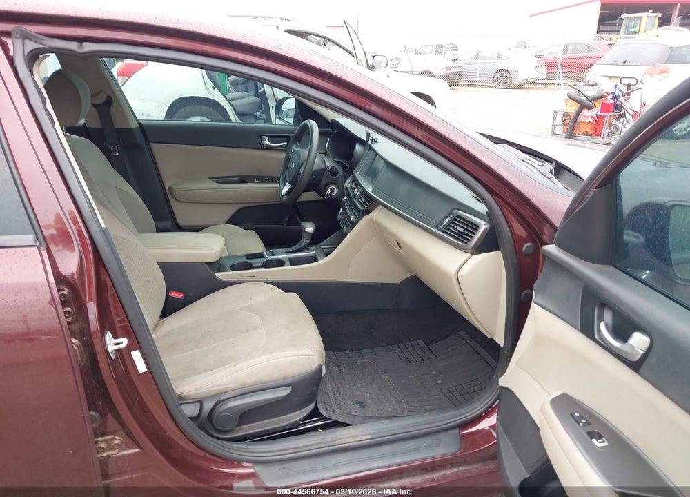 2018 KIA OPTIMA LX VIN: 5XXGT4L36JG266352