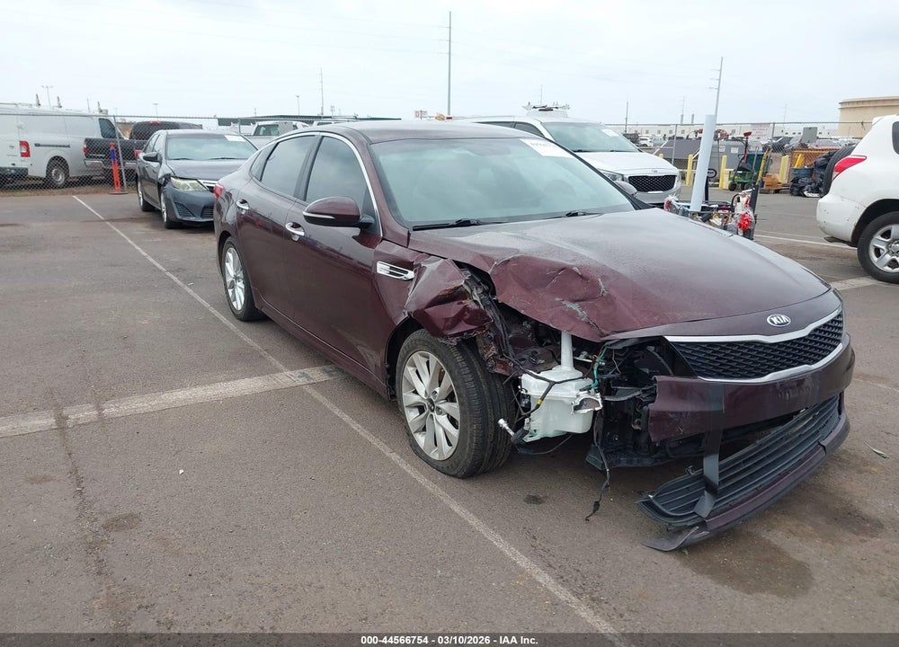 2018 KIA OPTIMA LX VIN: 5XXGT4L36JG266352