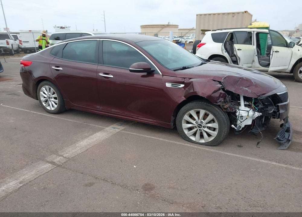 2018 KIA OPTIMA LX VIN: 5XXGT4L36JG266352
