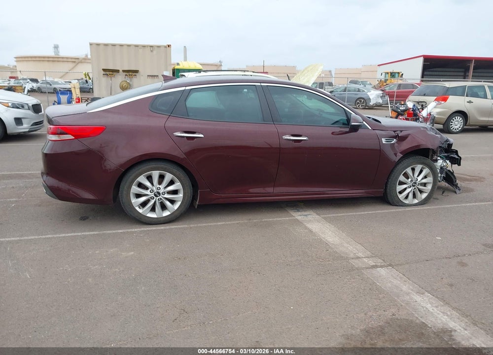 2018 KIA OPTIMA LX VIN: 5XXGT4L36JG266352