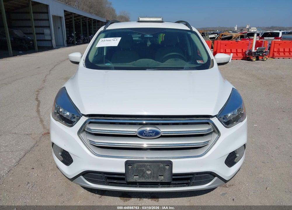 2018 FORD ESCAPE SE VIN: 1FMCU9GD9JUC49823