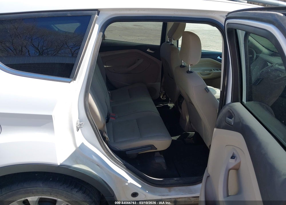 2018 FORD ESCAPE SE VIN: 1FMCU9GD9JUC49823