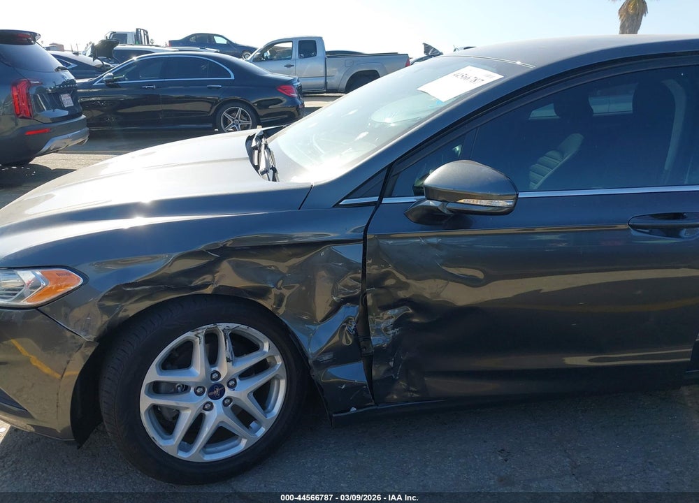 2015 FORD FUSION SE VIN: 3FA6P0HD0FR228849