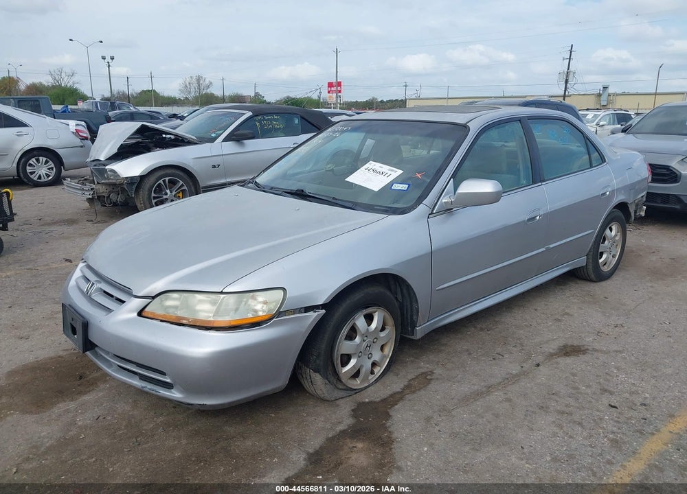 2001 HONDA ACCORD 2.3 EX VIN: JHMCG56631C015169