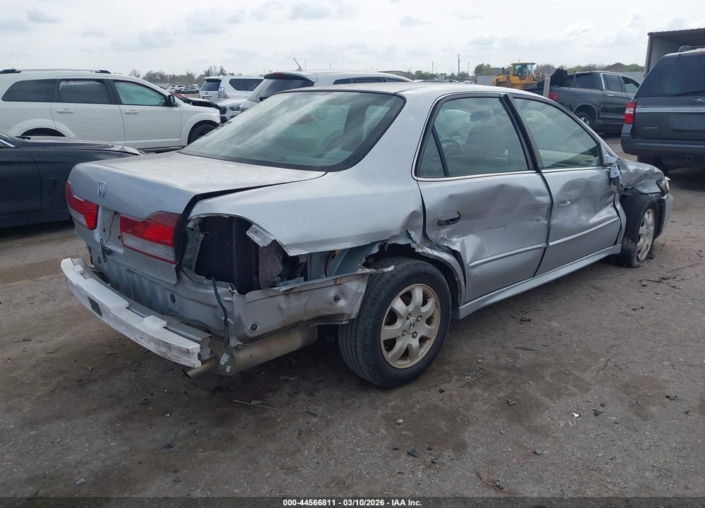 2001 HONDA ACCORD 2.3 EX VIN: JHMCG56631C015169