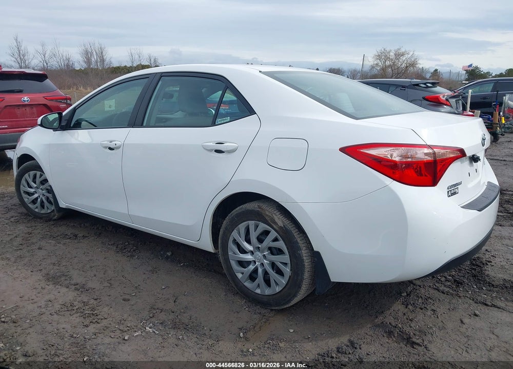2019 TOYOTA COROLLA LE VIN: 2T1BURHE6KC126096