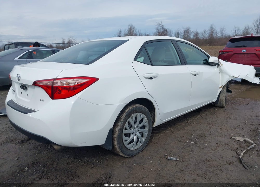 2019 TOYOTA COROLLA LE VIN: 2T1BURHE6KC126096