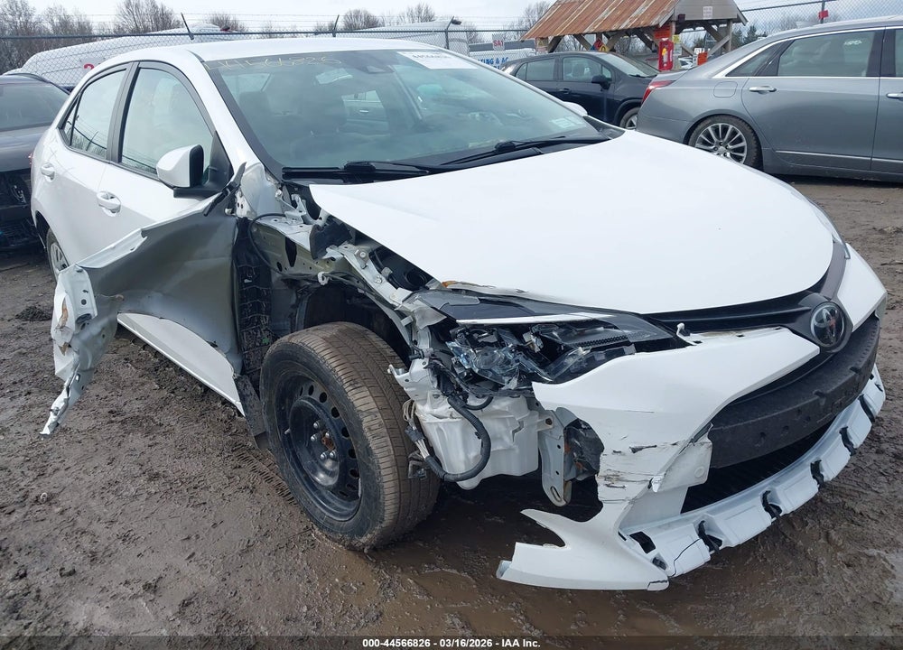 2019 TOYOTA COROLLA LE VIN: 2T1BURHE6KC126096