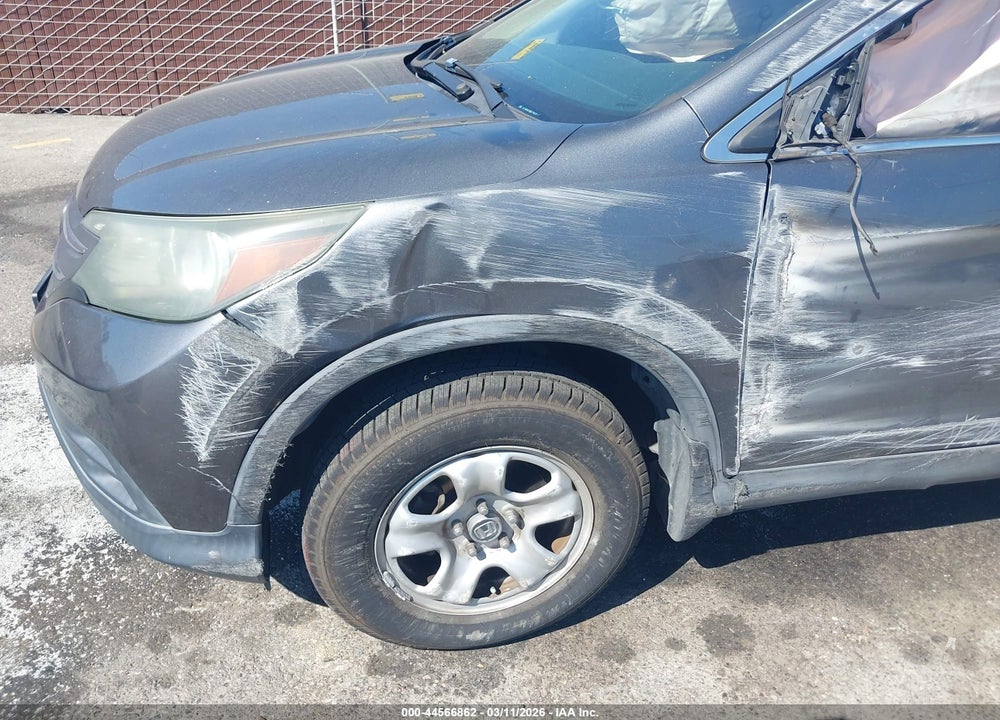 2014 HONDA CR-V LX VIN: 3CZRM3H32EG715077