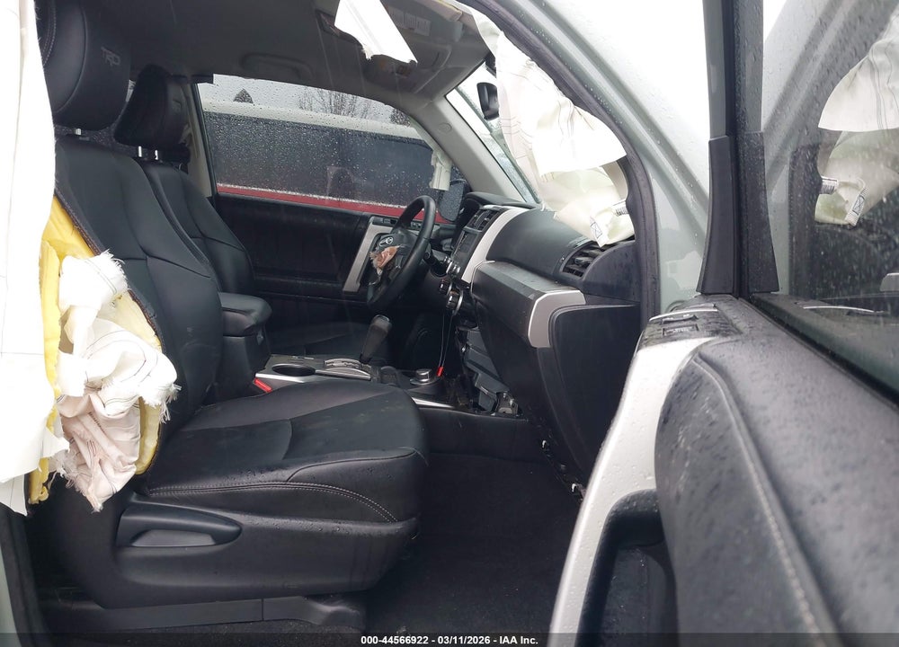 2022 TOYOTA 4RUNNER TRD SPORT VIN: JTESU5JR9N6052430