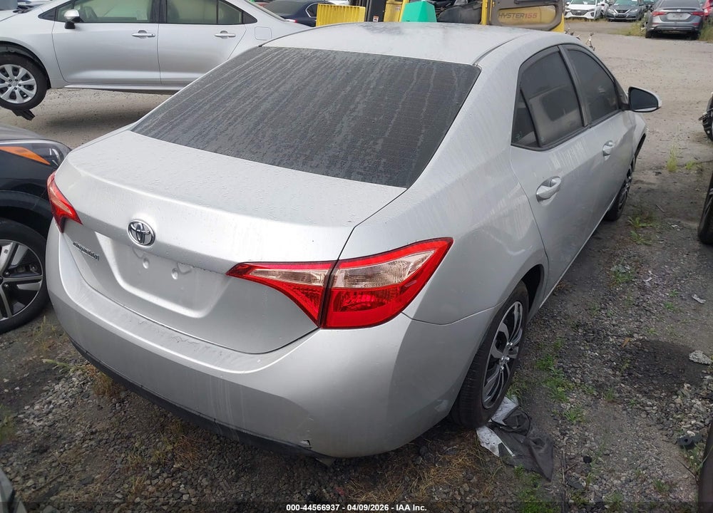 2018 TOYOTA COROLLA LE VIN: 5YFBURHE0JP791462