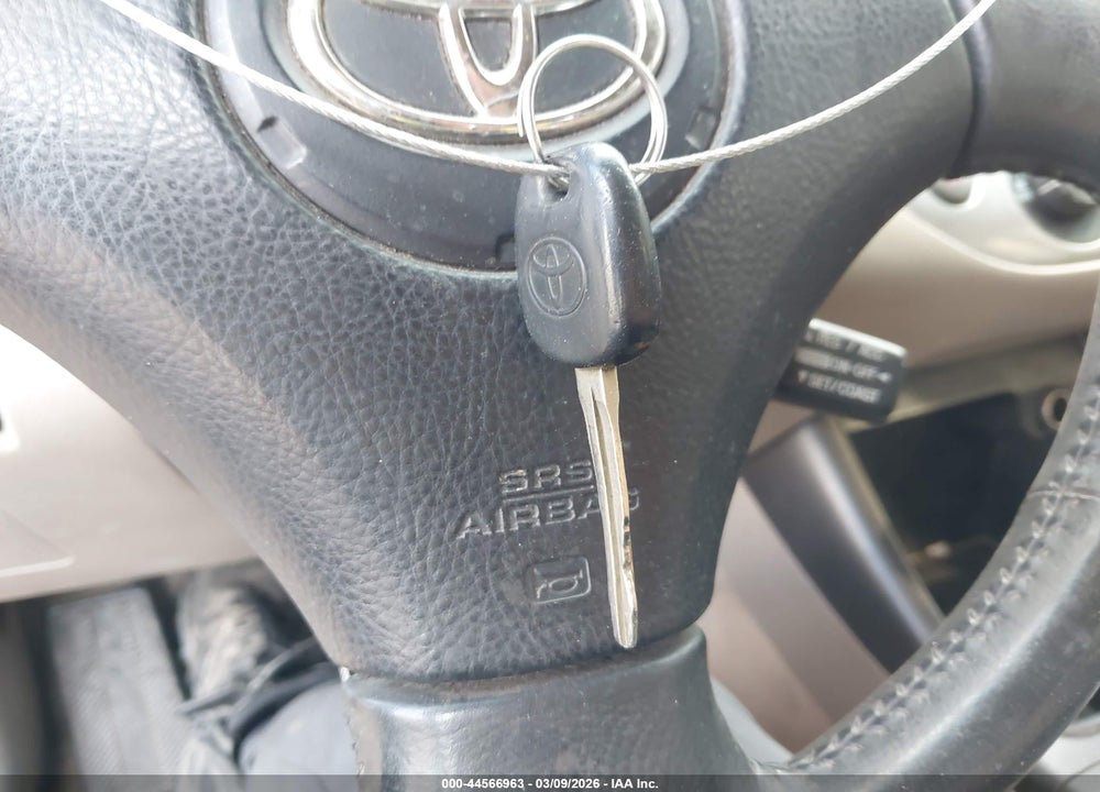 2004 TOYOTA CAMRY SE V6 VIN: JTDBA32K540005609