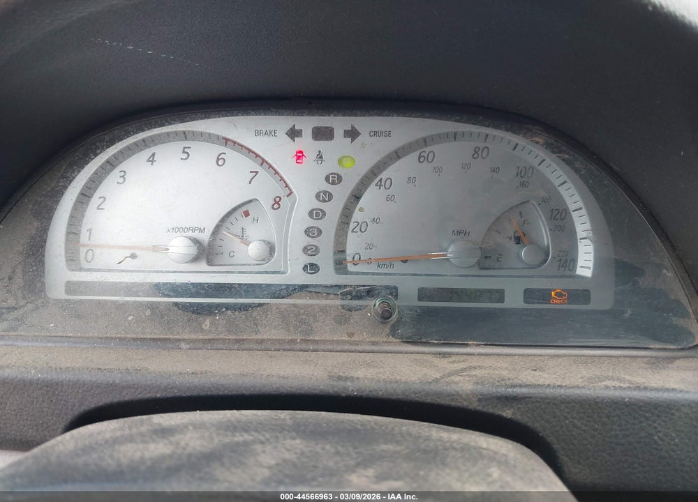 2004 TOYOTA CAMRY SE V6 VIN: JTDBA32K540005609
