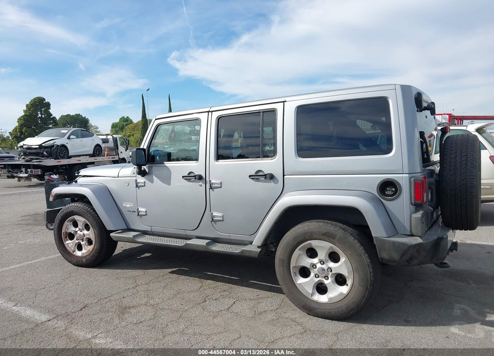 2013 JEEP WRANGLER UNLIMITED SAHARA VIN: 1C4BJWEG3DL574756