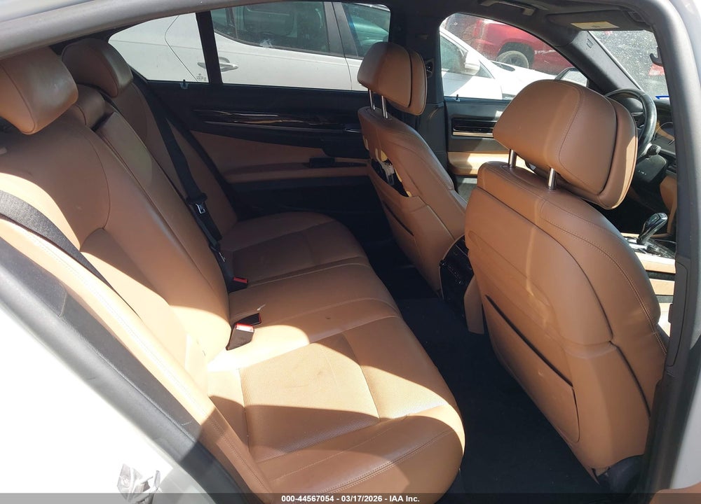2013 BMW 740I VIN: WBAYA6C59DC995311
