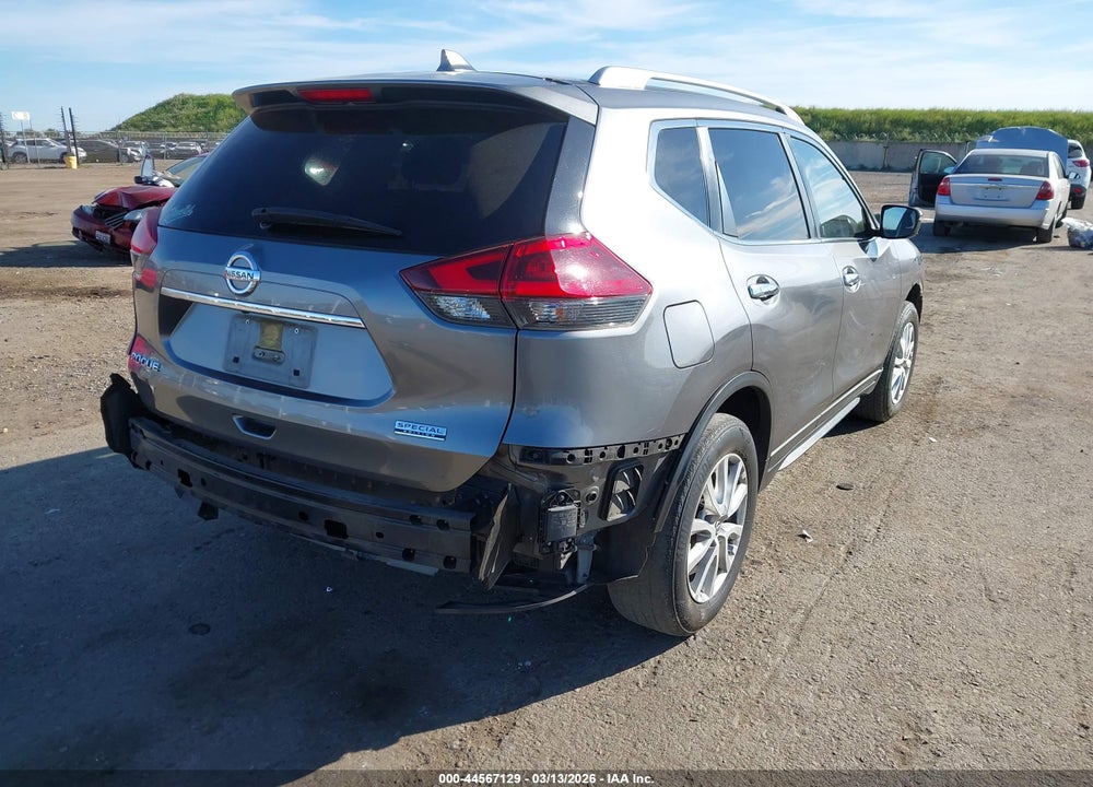 2020 NISSAN ROGUE S FWD VIN: JN8AT2MT2LW031378