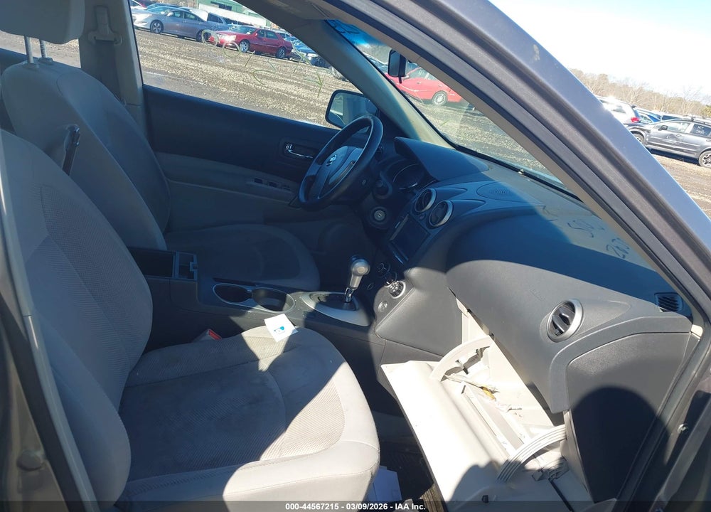 2015 NISSAN ROGUE SELECT VIN: JN8AS5MT9FW650374