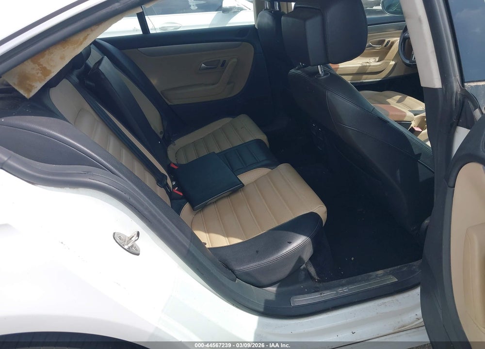 2015 VOLKSWAGEN CC 2.0T SPORT VIN: WVWBP7AN1FE826911