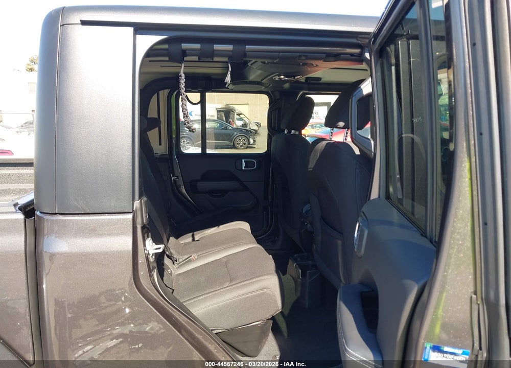 2023 JEEP GLADIATOR OVERLAND 4X4 VIN: 1C6HJTFG2PL549026