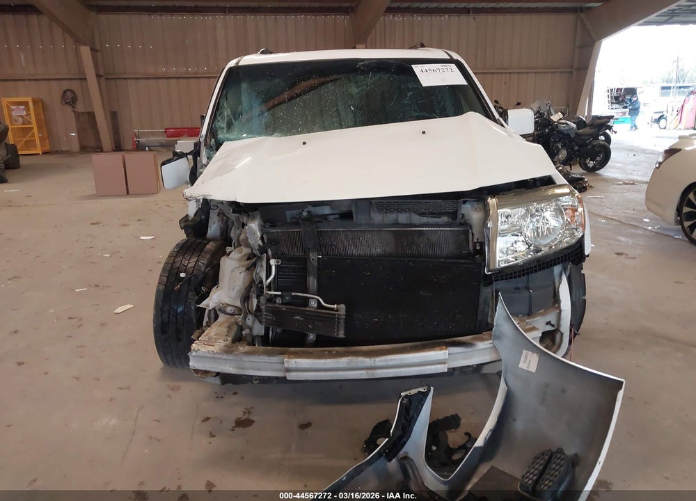 2011 HONDA PILOT EX-L VIN: 5FNYF4H54BB010091