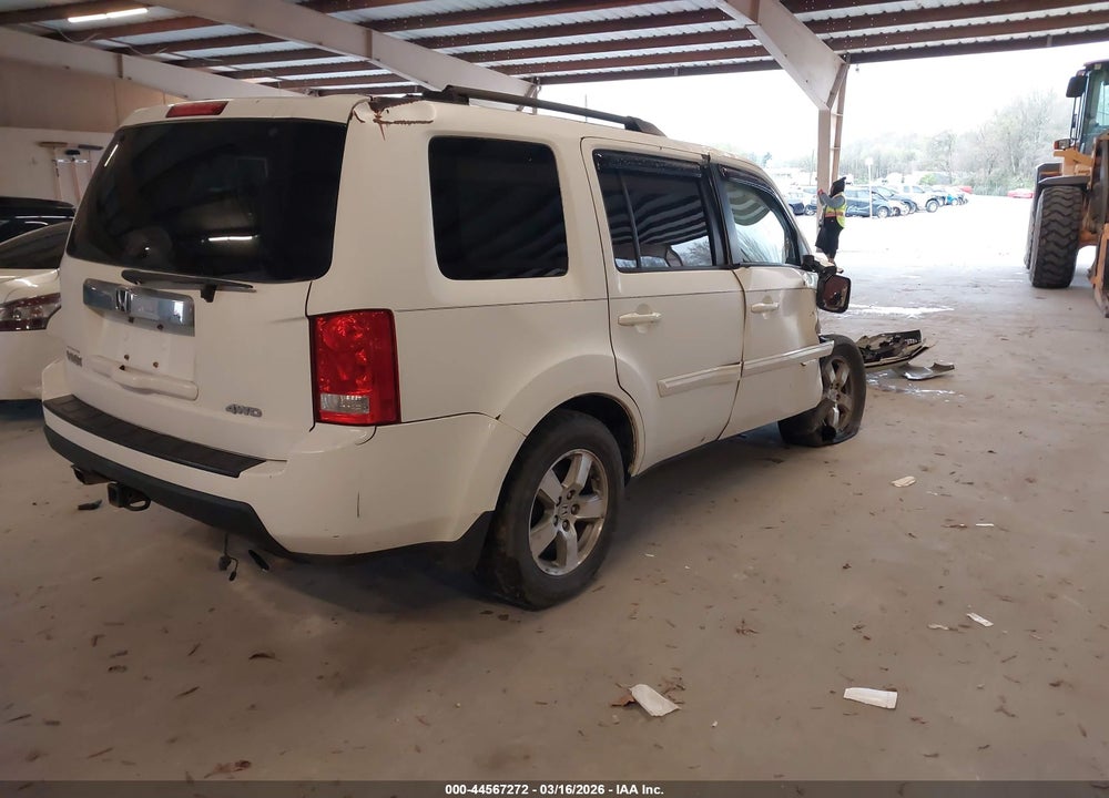 2011 HONDA PILOT EX-L VIN: 5FNYF4H54BB010091