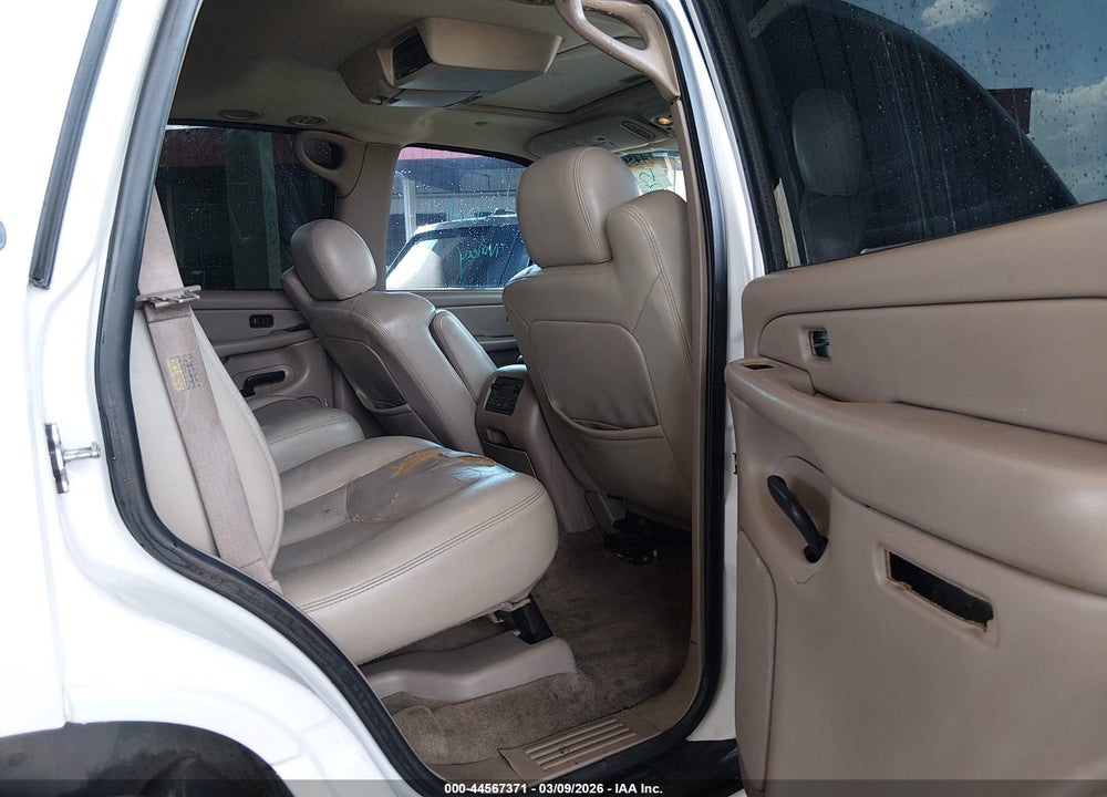 2004 CHEVROLET TAHOE LT VIN: 1GNEK13T54R264125