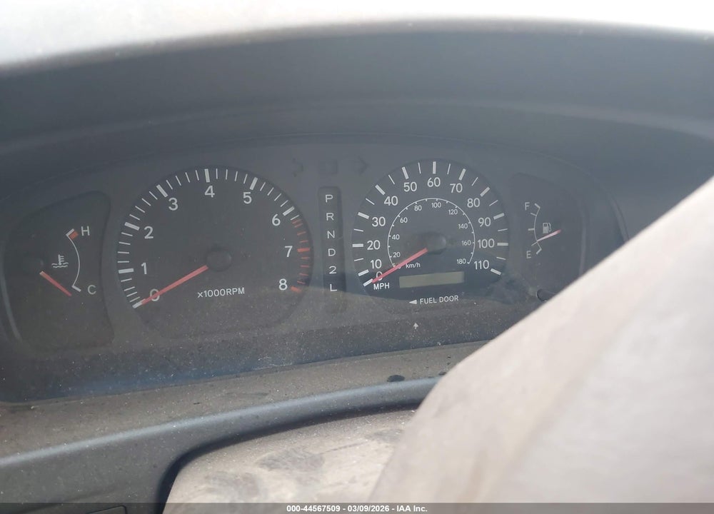 2000 TOYOTA SIENNA LE VIN: 4T3ZF13C5YU298585