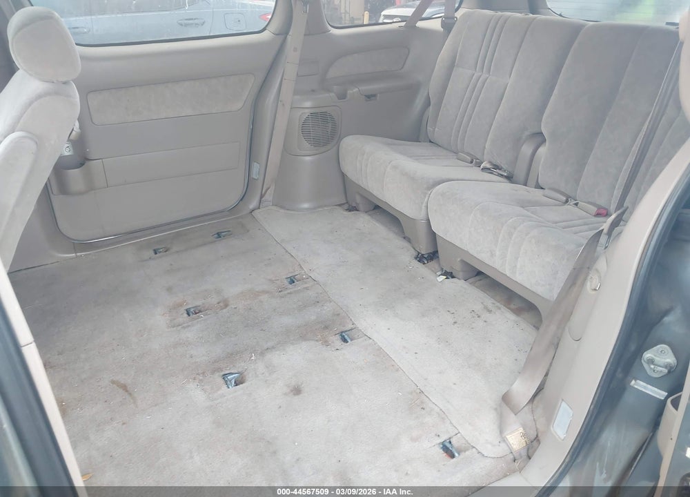 2000 TOYOTA SIENNA LE VIN: 4T3ZF13C5YU298585