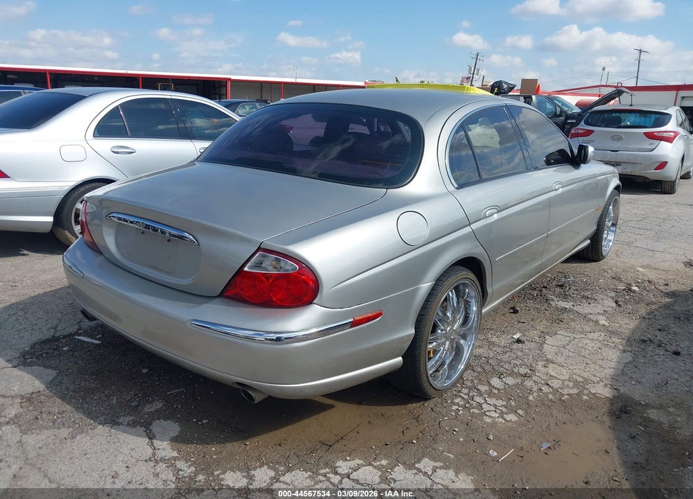 2000 JAGUAR S-TYPE 3.0L V6 VIN: SAJDA01C2YFL10460