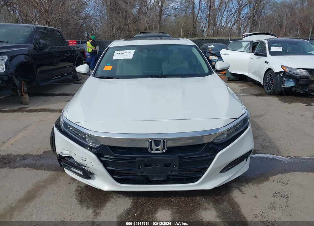 2018 HONDA ACCORD EX VIN: 1HGCV1F44JA254497