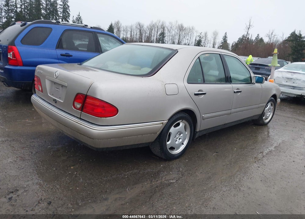1997 MERCEDES-BENZ E 420 VIN: WDBJF72F7VA571112