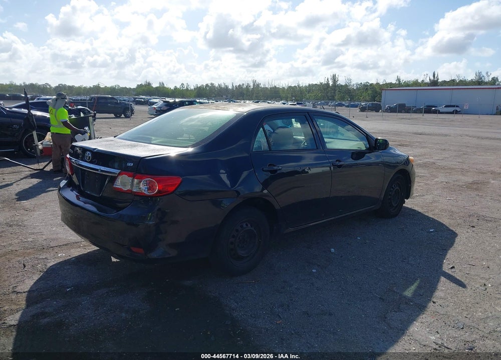 2011 TOYOTA COROLLA LE VIN: JTDBU4EE3BJ100390