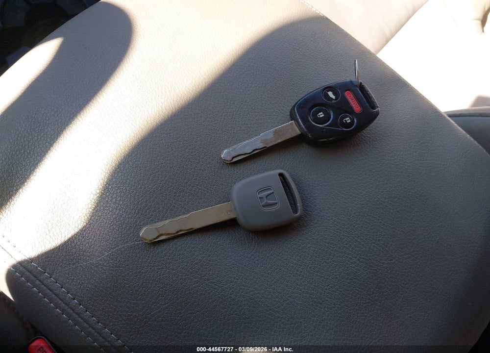 2012 HONDA PILOT EX VIN: 5FNYF3H49CB014804