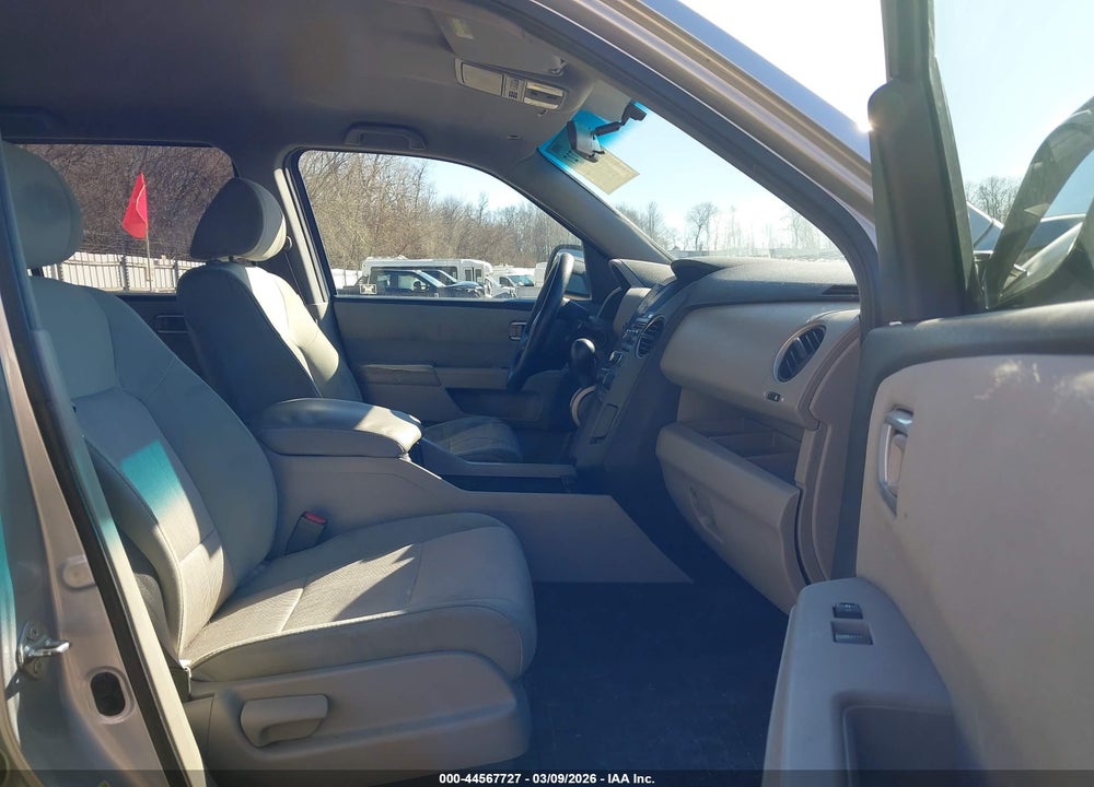 2012 HONDA PILOT EX VIN: 5FNYF3H49CB014804