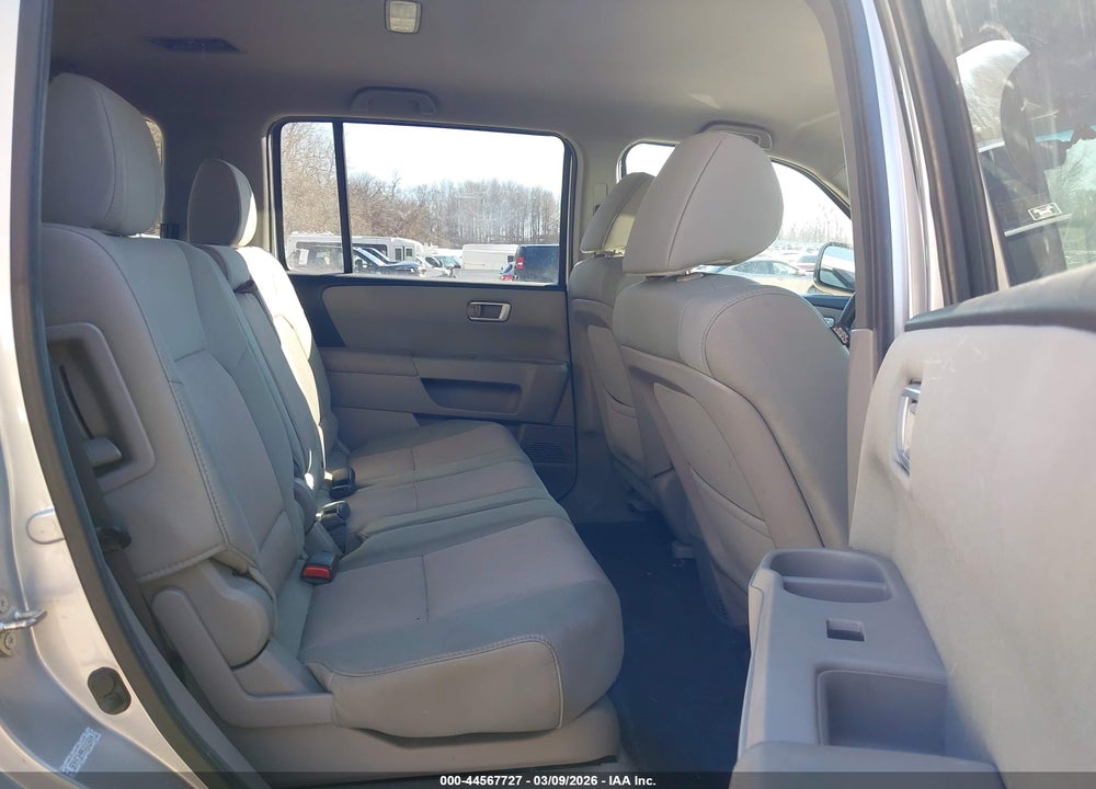 2012 HONDA PILOT EX VIN: 5FNYF3H49CB014804