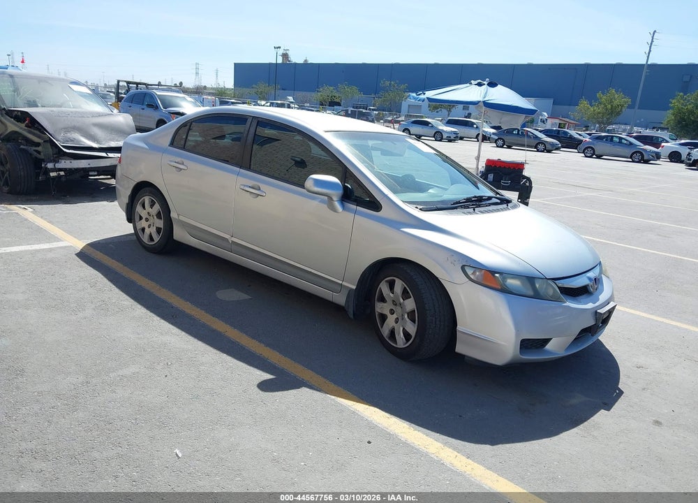 2011 HONDA CIVIC LX VIN: 2HGFA1F51BH525097
