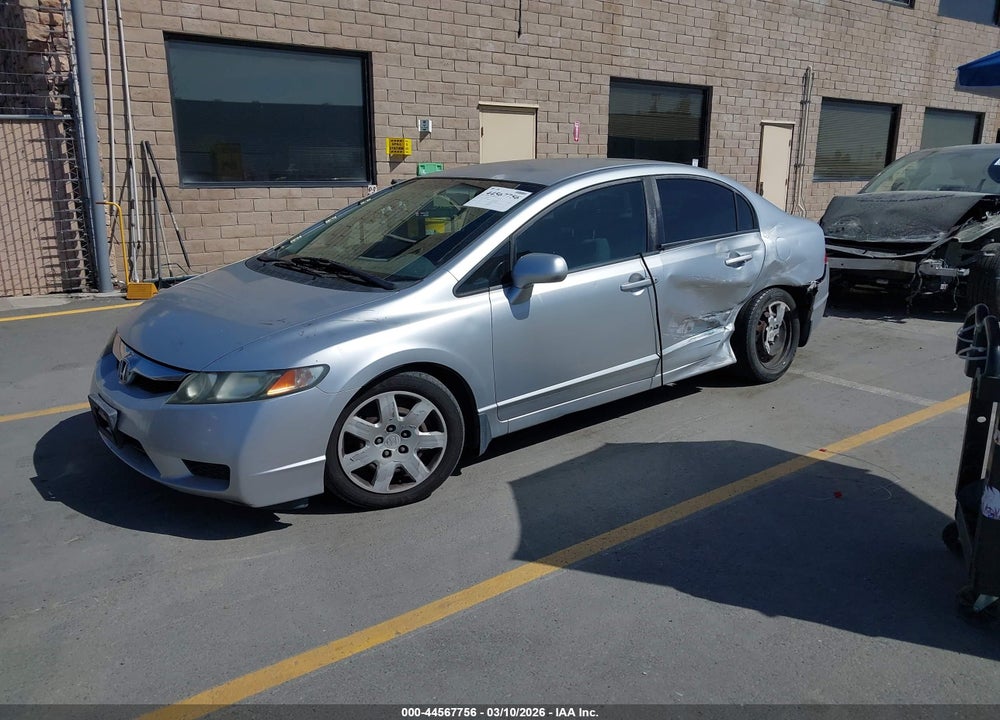 2011 HONDA CIVIC LX VIN: 2HGFA1F51BH525097