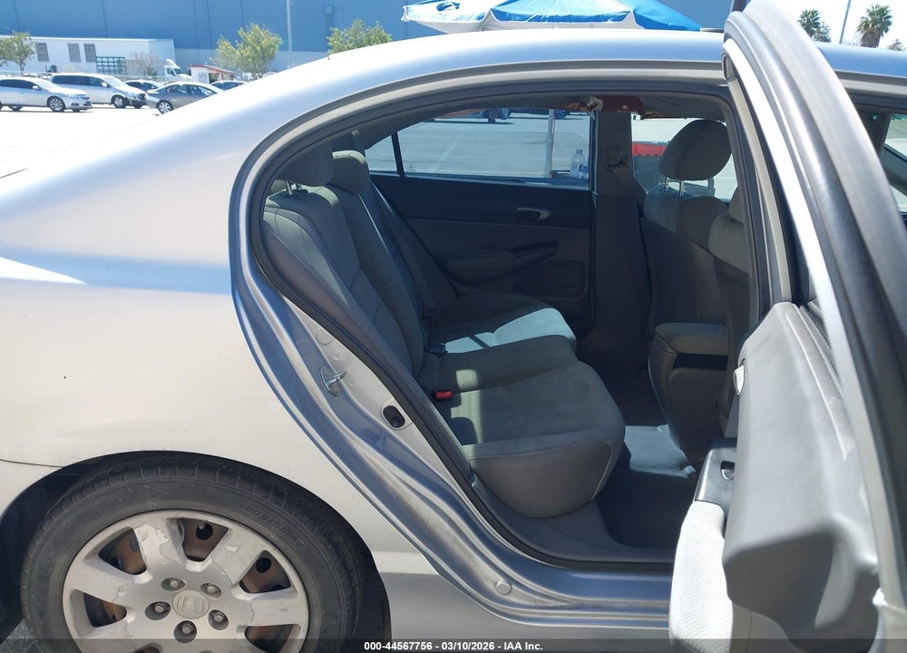 2011 HONDA CIVIC LX VIN: 2HGFA1F51BH525097