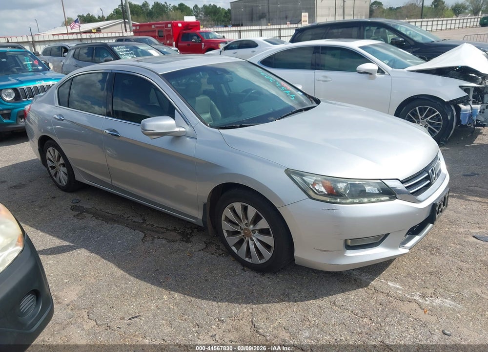 2013 HONDA ACCORD EX-L V-6 VIN: 1HGCR3F80DA048343