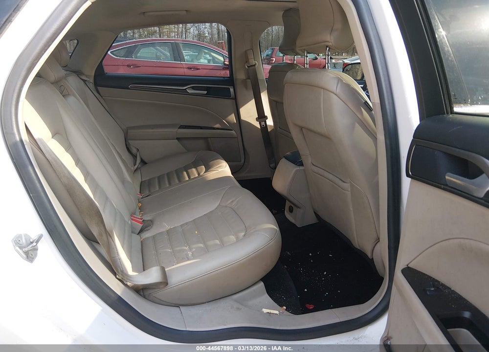2017 FORD FUSION SE VIN: 3FA6P0T91HR262661