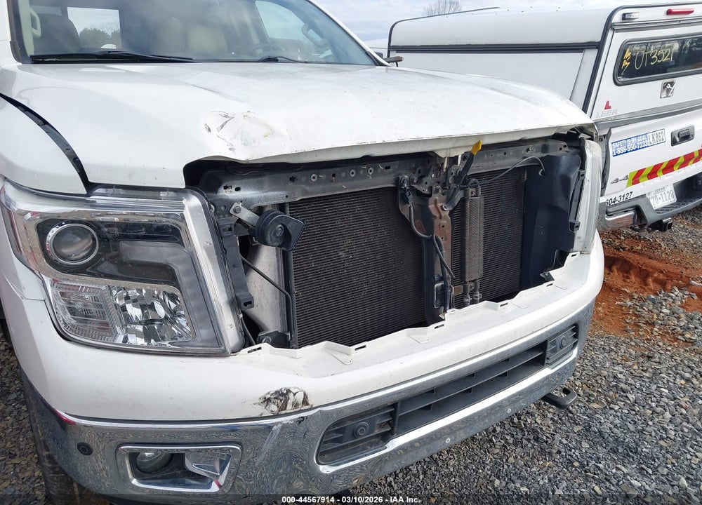 2016 NISSAN TITAN XD SL DIESEL VIN: 1N6BA1F41GN502421