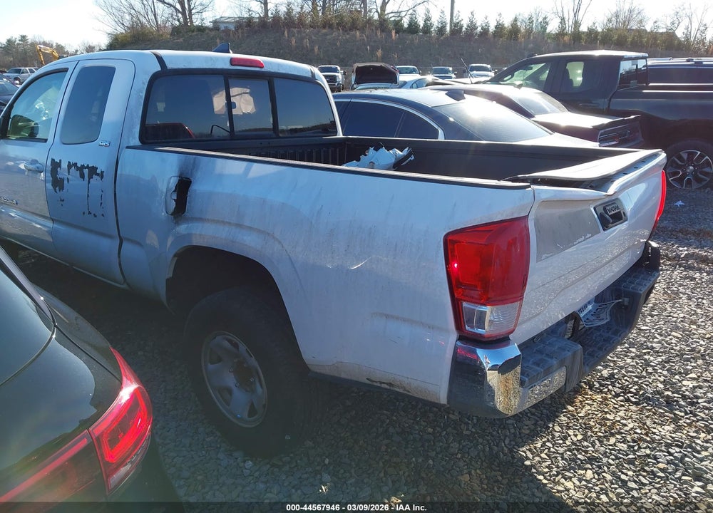 2016 TOYOTA TACOMA SR5 V6 VIN: 5TFSZ5AN6GX013679