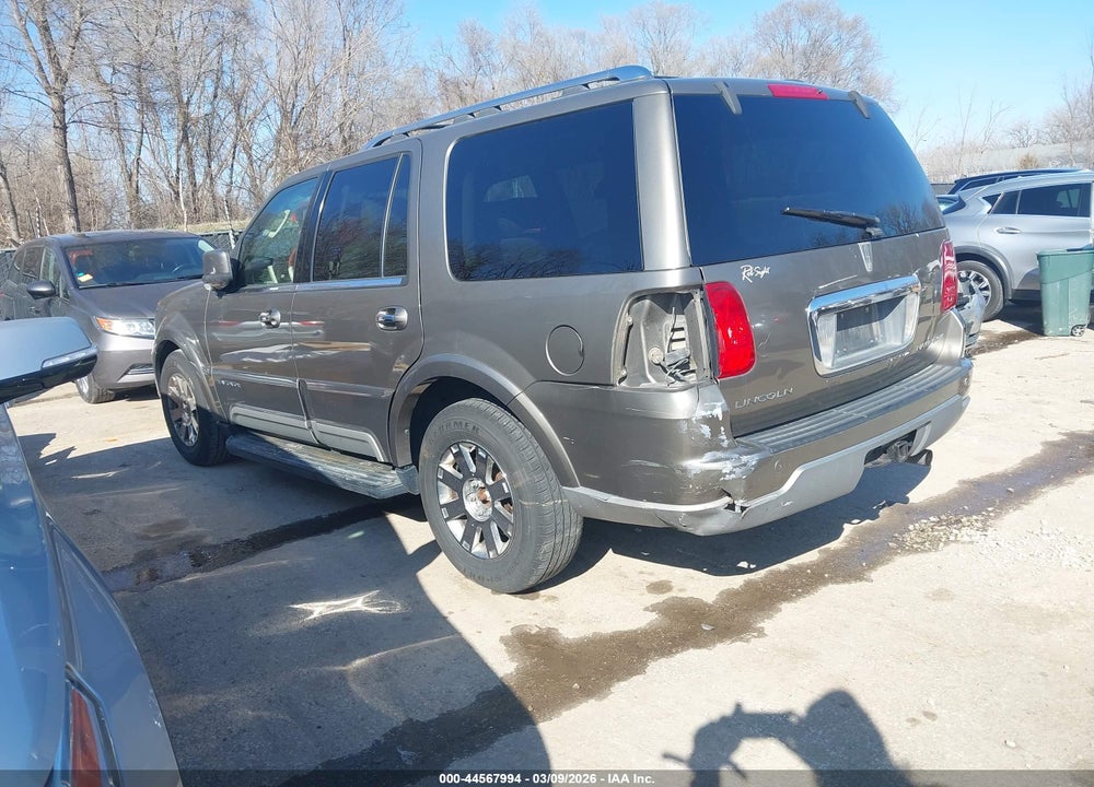 2004 LINCOLN NAVIGATOR VIN: 5LMFU28R34LJ37265